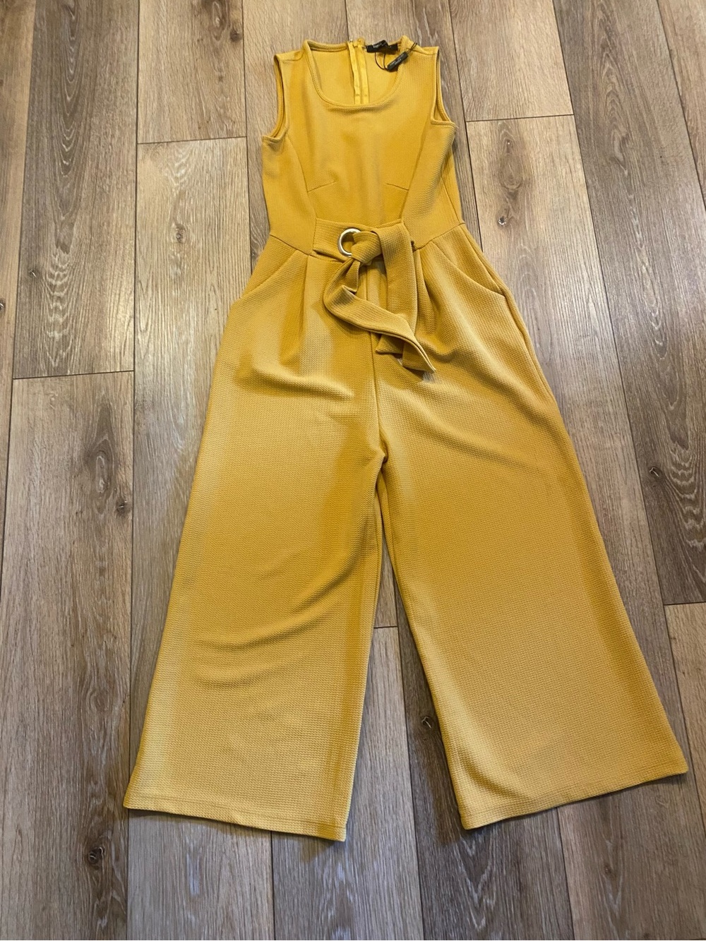 Romeo + Juliet Couture Mustard Yellow Wide Leg Jumpsuit NWT Textured Knit Size S